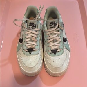 Nike Air Force 1 Sneakers in Mint and White